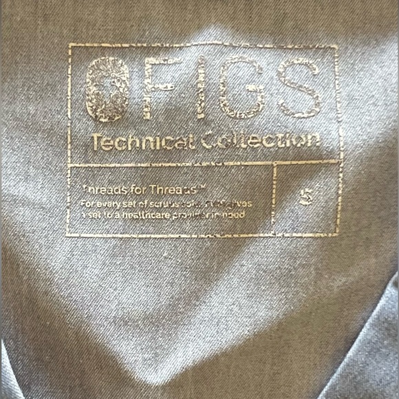 Figs set, discontinued denim blue, top and bottom size S - Picture 4 of 4